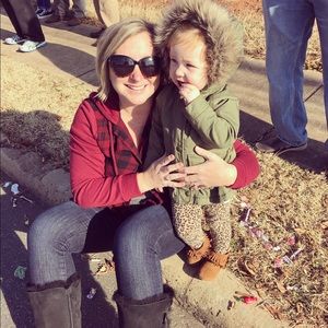 Meet your Posher, Whitney